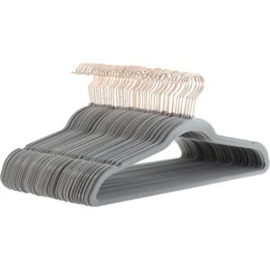 basics wieszak na ubrania do garniturów, aksamitny, wąski, antypoślizgowy, 50 sztuk, szary/złoty